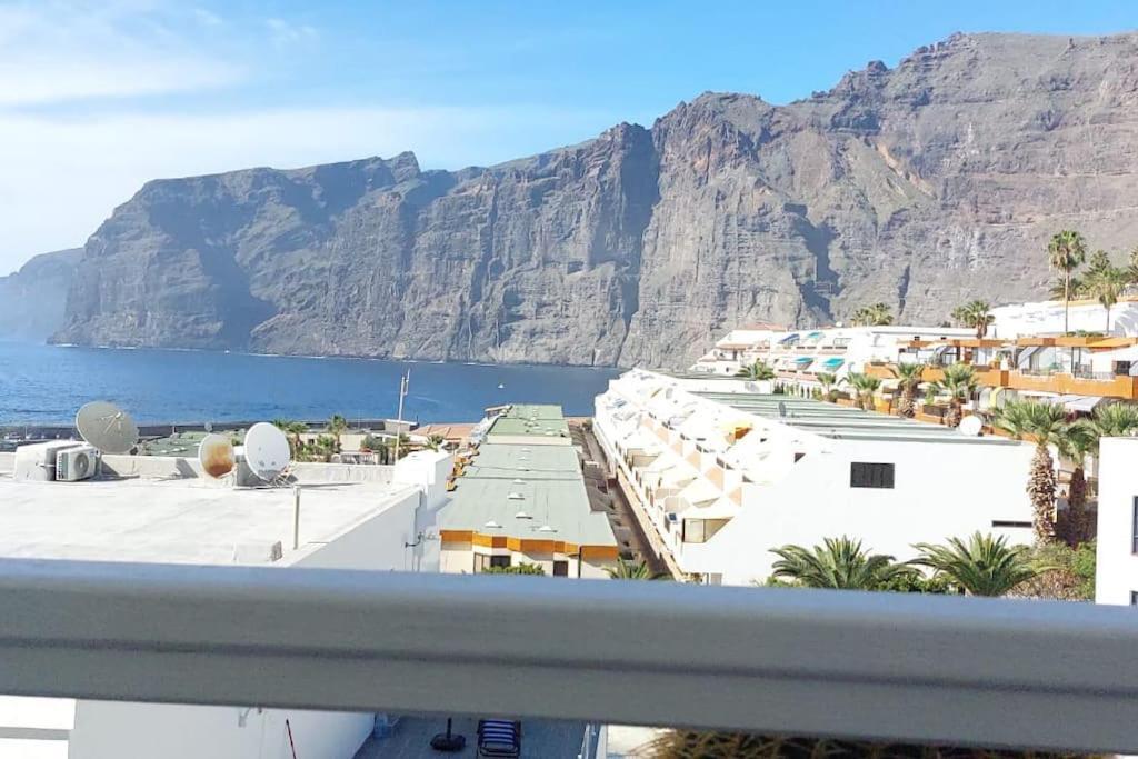 Vistas Sonadas Cerca Del Mar Acantilado de los Gigantes Buitenkant foto